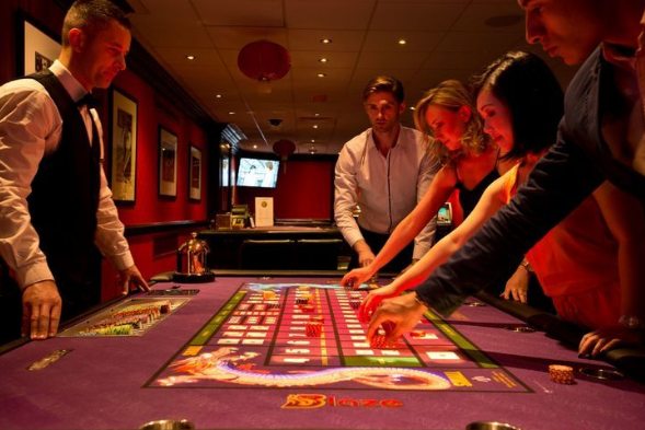 Who Gambles More Men Or Women Who Gambles More Men Or Women