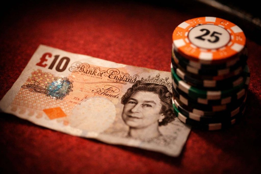 The minimum withdrawal limit at 666 Casino is $10